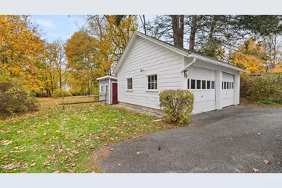 81 Castle Hill Ave, Great Barrington, MA 01230 - Photo 38