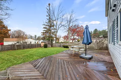 171 Pine Grove Dr, Pittsfield, MA 01201 - Photo 6