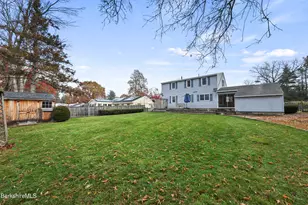 171 Pine Grove Dr, Pittsfield, MA 01201 - Photo 4