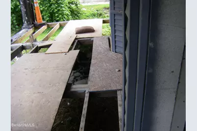 306 Union St, North Adams, MA 01247 - Photo 24