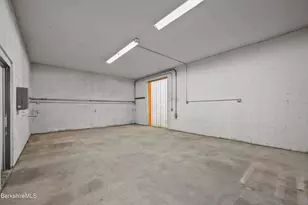 17 Taconic Park Dr, Pittsfield, MA 01201 - Photo 1