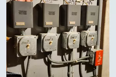 10 Lillybrook Rd, Pittsfield, MA 01201 - Photo 86