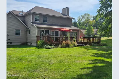 10 Lillybrook Rd, Pittsfield, MA 01201 - Photo 28