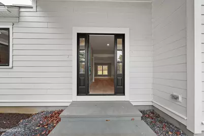 6 Thrushwood Ln, Great Barrington, MA 01230 - Photo 2