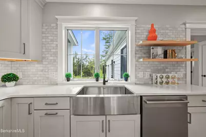 6 Thrushwood Ln, Great Barrington, MA 01230 - Photo 32