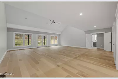 6 Thrushwood Ln, Great Barrington, MA 01230 - Photo 8