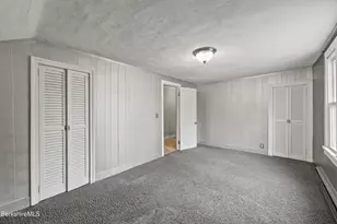 559 Onota St, Pittsfield, MA 01201 - Photo 18