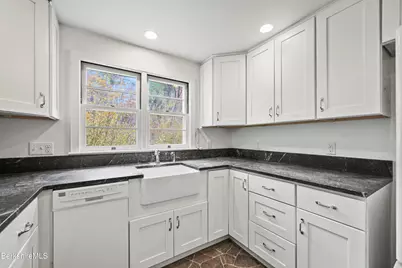 245 Long Pond Rd, Great Barrington, MA 01230 - Photo 14