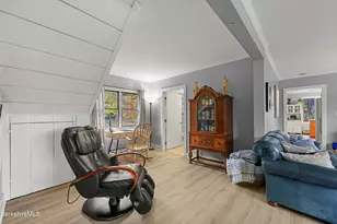 386 Cheshire Rd, Pittsfield, MA 01201 - Photo 8