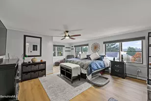 386 Cheshire Rd, Pittsfield, MA 01201 - Photo 24