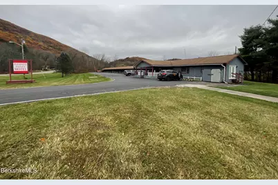 42 Stockbridge Rd, West Stockbridge, MA 01266 - Photo 4