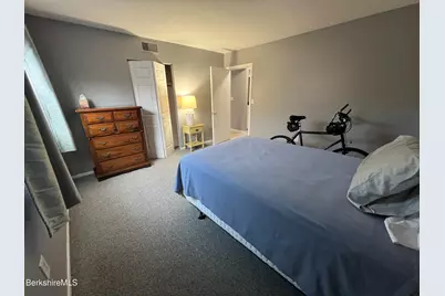 1-10 Rolling Hills Ln, Lenox, MA 01240 - Photo 8