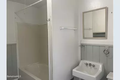 41 Pearl St #1-2, Great Barrington, MA 01230 - Photo 10