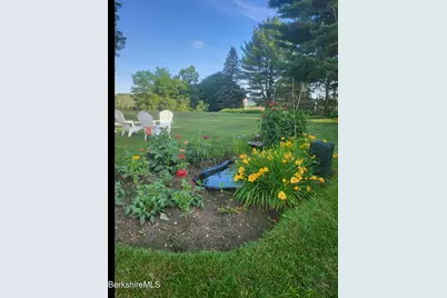 8 Samson St, Pittsfield, MA 01201 - Photo 34