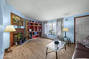 8 Samson St, Pittsfield, MA 01201 - Photo 10