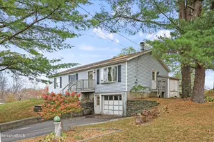 8 Samson St, Pittsfield, MA 01201 - Photo 2