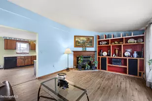 8 Samson St, Pittsfield, MA 01201 - Photo 8