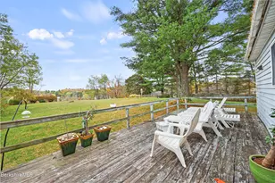 8 Samson St, Pittsfield, MA 01201 - Photo 26