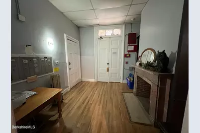 40 Perrine Ave #4, Pittsfield, MA 01201 - Photo 6