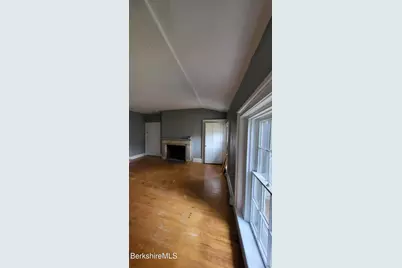 40 Perrine Ave #4, Pittsfield, MA 01201 - Photo 8