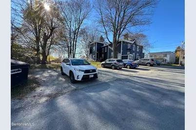 40 Perrine Ave #4, Pittsfield, MA 01201 - Photo 4