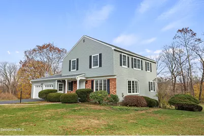 57 Palomino Dr, Pittsfield, MA 01201 - Photo 2