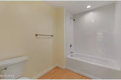 49 Park St #3, Adams, MA 01220 - Photo 12