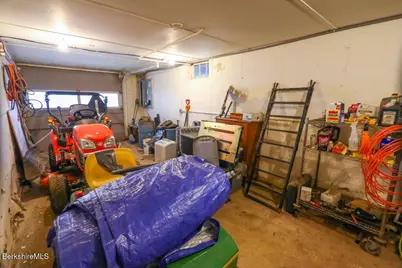 33 Gattuso Dr, North Adams, MA 01247 - Photo 24