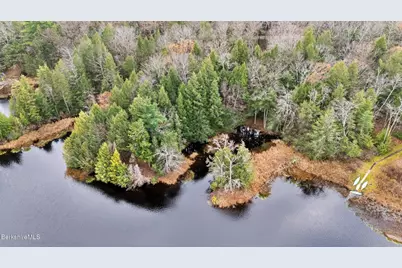 343 Lakeshore Dr, Sandisfield, MA 01255 - Photo 4