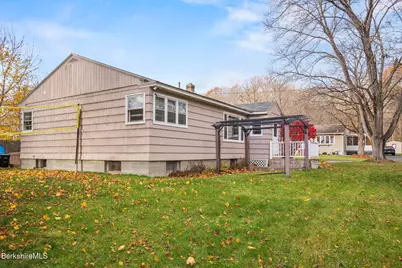11 McAllister St, Pittsfield, MA 01201 - Photo 38
