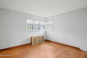 11 Mc Allister St, Pittsfield, MA 01201 - Photo 12