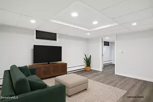 11 Mc Allister St, Pittsfield, MA 01201 - Photo 32