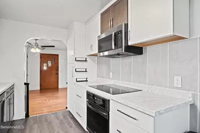 11 McAllister St, Pittsfield, MA 01201 - Photo 6