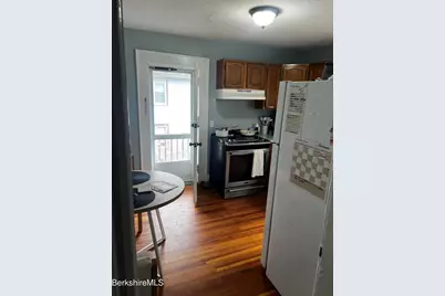 70-72 Elm St, Pittsfield, MA 01201 - Photo 24
