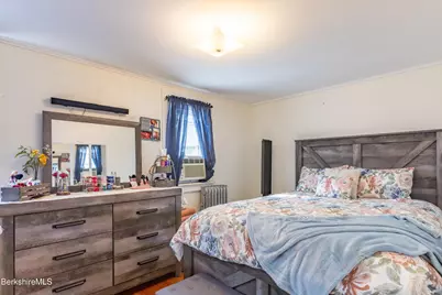 70-72 Elm St, Pittsfield, MA 01201 - Photo 18
