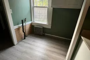 98 Lincoln St, Pittsfield, MA 01201 - Photo 8