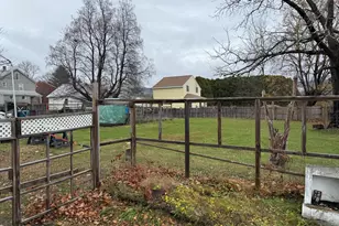 13 Water St, Adams, MA 01220 - Photo 16