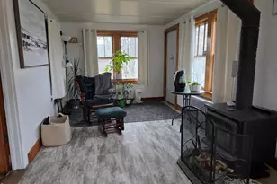 13 Water St, Adams, MA 01220 - Photo 2