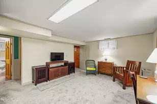 36 W Center Rd, West Stockbridge, MA 01266 - Photo 22