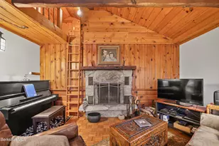 36 W Center Rd, West Stockbridge, MA 01266 - Photo 8