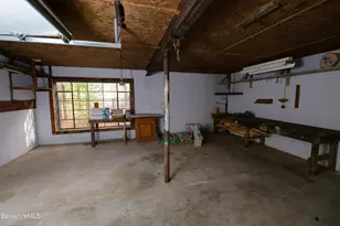 363 Henderson Rd, Williamstown, MA 01267 - Photo 6