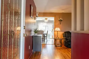 100 Elaine Dr, Pittsfield, MA 01201 - Photo 14