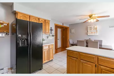 100 Elaine Dr, Pittsfield, MA 01201 - Photo 20