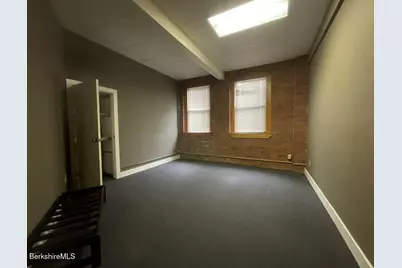 34 Depot St, Pittsfield, MA 01201 - Photo 12