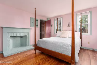 16 Swamp Rd, West Stockbridge, MA 01266 - Photo 10