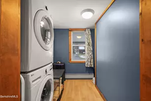 55 Newton Ave, Pittsfield, MA 01201 - Photo 16