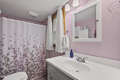 55 Newton Ave, Pittsfield, MA 01201 - Photo 14