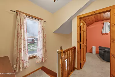 55 Newton Ave, Pittsfield, MA 01201 - Photo 16