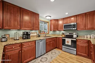 55 Newton Ave, Pittsfield, MA 01201 - Photo 14