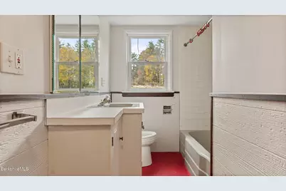 3 Pleasant View Dr, Great Barrington, MA 01230 - Photo 22